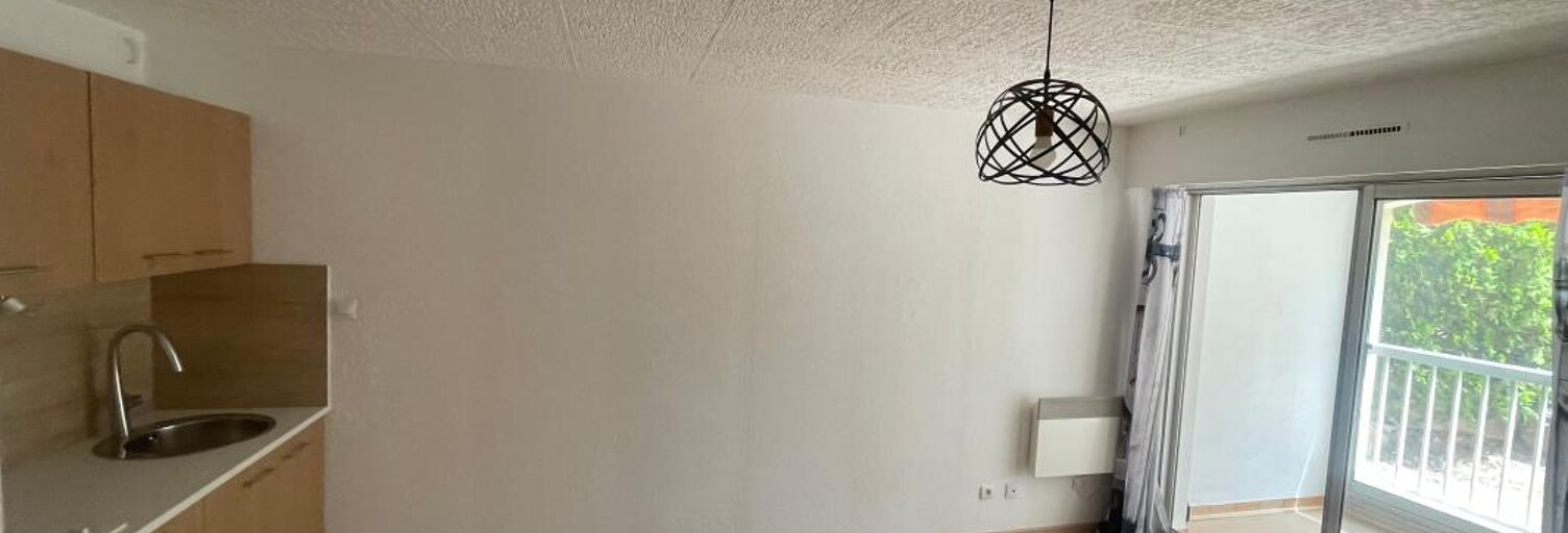 Appartement 1 Pièce 24 m² à vendre à Saint-Mandrier-sur-Mer (83430)