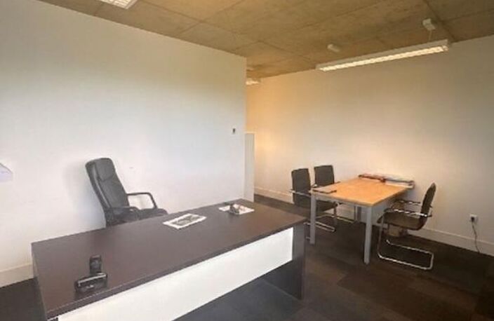 Bureau récent à louer-YUTZ-Espace Cormontaigne — photo 4