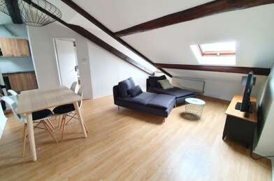 Appartement 3 pièces 755 €