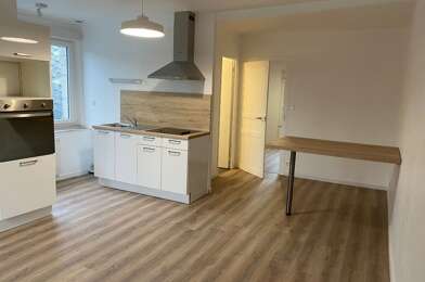 Appartement 2 pièces 522 €