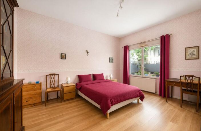 RARE À LA CÔTE PAVÉE – MAISON T6 FAMILIALE DE CARACTÈRE AVEC CHARTREUSE INDÉPENDANTE — photo 5