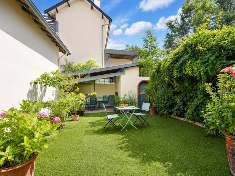 RARE À LA CÔTE PAVÉE – MAISON T6 FAMILIALE DE CARACTÈRE AVEC CHARTREUSE INDÉPENDANTE — photo 1