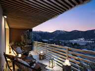 APPARTEMENT TYPE 3 70 M2 AVEC GARAGE, PLACE DE PARKING PRIVATIVE ET BELLE TERRASSE DANS RÉSIDENCE NEUVE STANDING AU PIED DES PISTES !! — photo 2