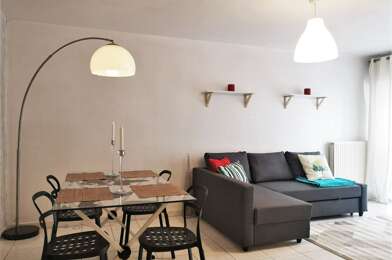 Appartement 2 pièces 915 €