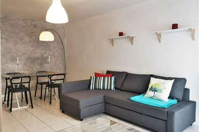 Appartement 2 pièces 915 €