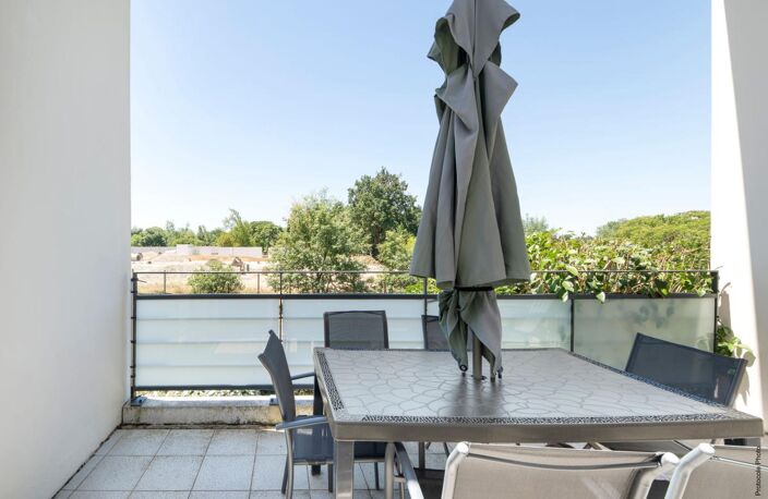TOURNEFEUILLE – T3 de 61 m² avec terrasse, double parking et résidence récente — photo 2