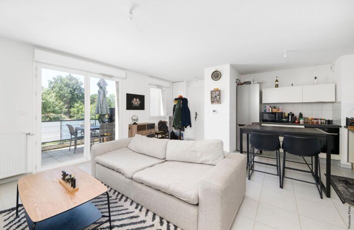 TOURNEFEUILLE – T3 de 61 m² avec terrasse, double parking et résidence récente — photo 3