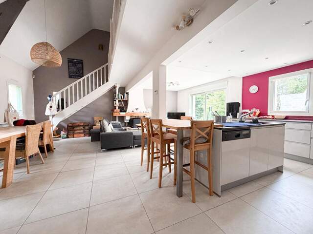 Maison à vendre La Chapelle Sur Erdre - 4 chambres — photo du bien
