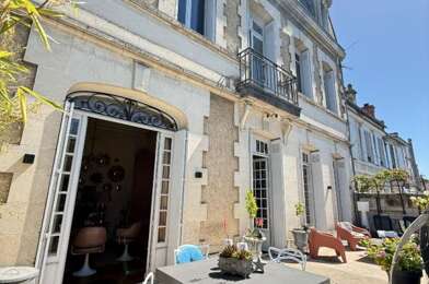 Maison 10 pièces 494000 €
