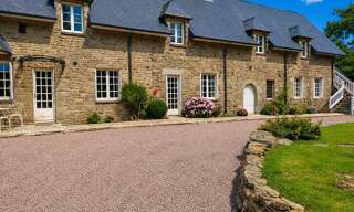 Commerce 8 Pièces 331 m² à vendre à Villebaudon (50410)