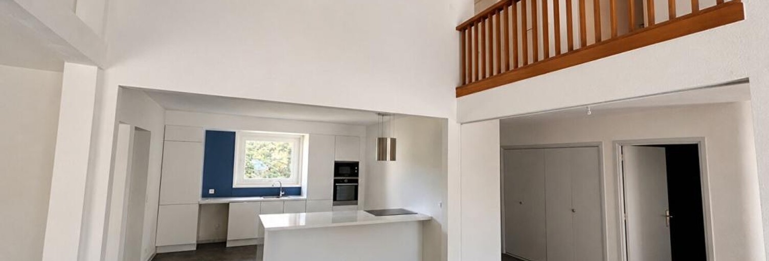 Maison 8 Pièces 230 m² à vendre à Roanne (42300)