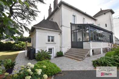Maison 11 pièces 585000 €