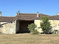 Maison de village à réhabiliter avec terrain constructible 420 m2 — photo 2