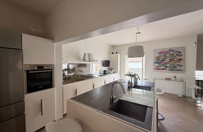 LOFT  225m² ANGOULÊME PLATEAU — photo 3