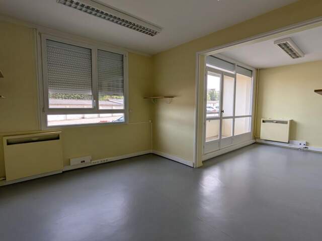 LIMOGES OUEST prox CHU - APT T4 Limoges prox CHU - 87 m² AVEC CAVE ET PARKING — photo du bien