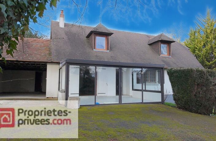 Grande maison familiale aux portes de Lisieux, dans un environnement boisé — photo 2