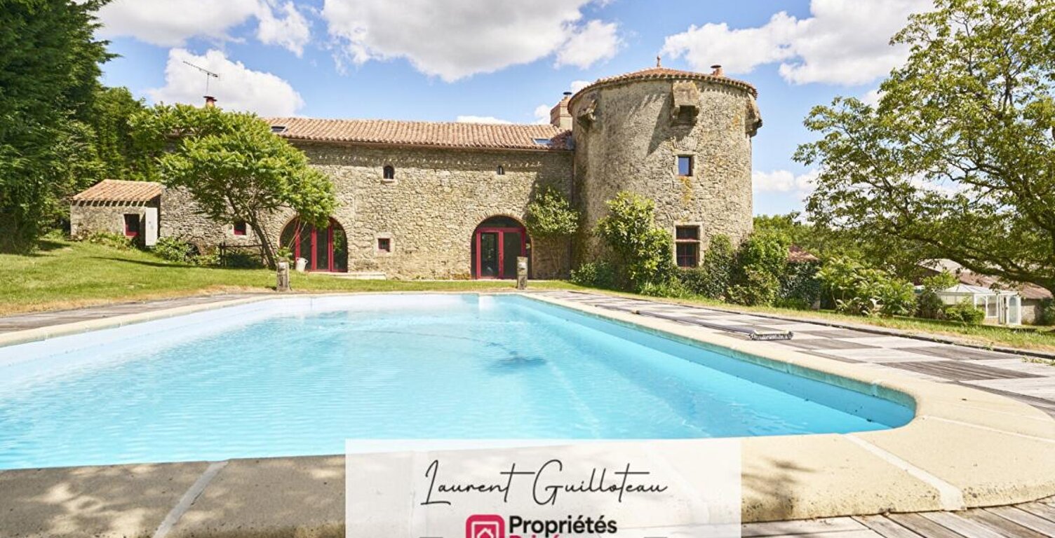 Maison de maître La Gaubretiere 8 pièces 208 m2 — photo 1