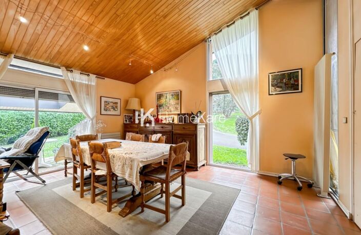 VILLA FAMILIALE T6 — photo 2