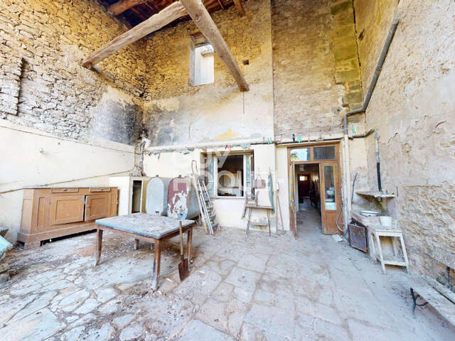 Maison de village à vendre — photo du bien