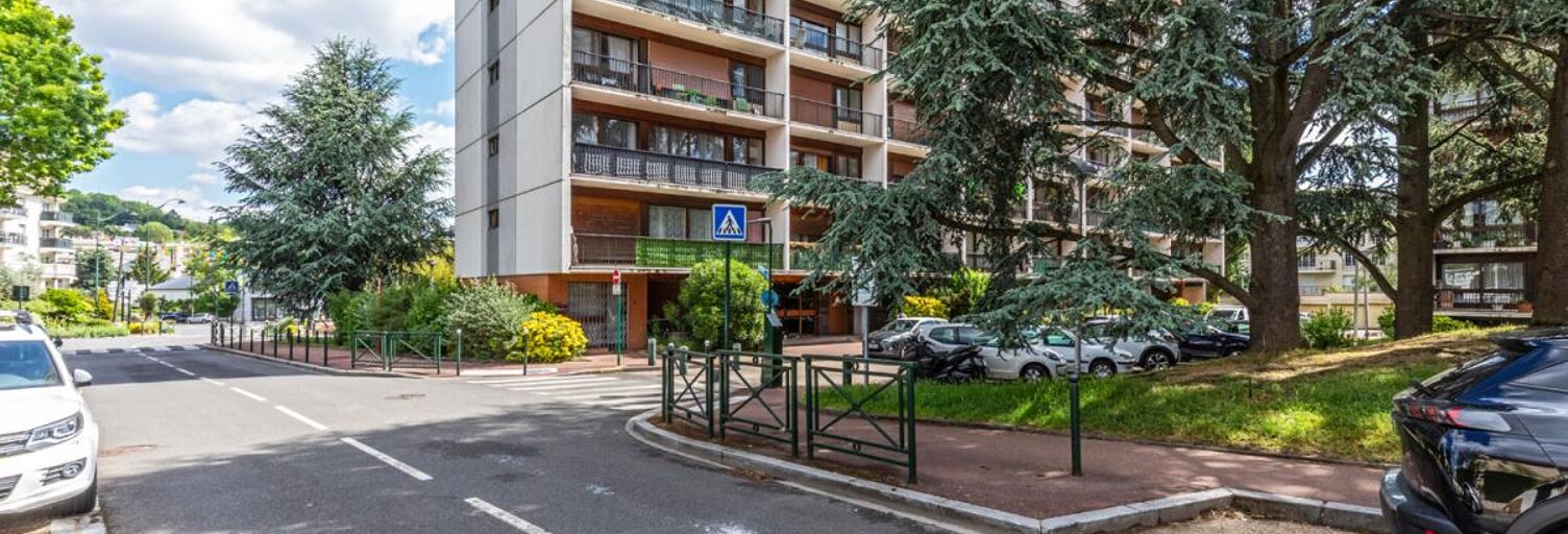 Appartement  90 m² à vendre à Le Plessis-Robinson (92350)