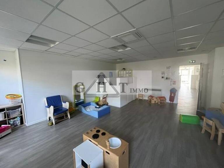 VINCENNES -A LOUER -180m² — photo 1