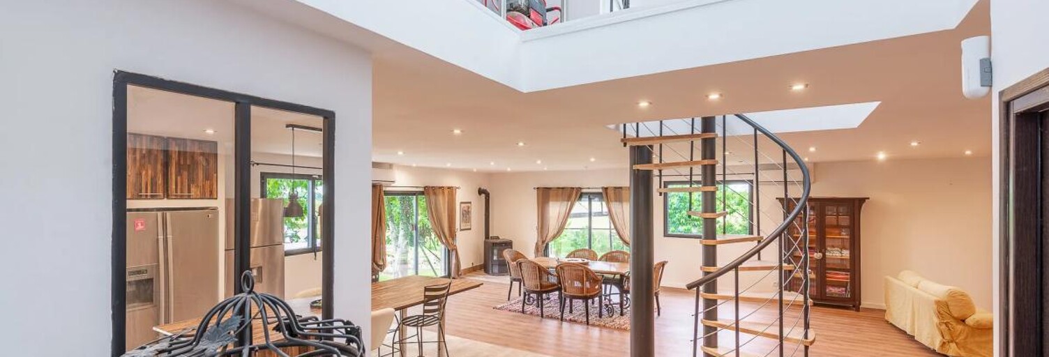 Maison 7 Pièces 320 m² à vendre à Saint-Cyr-sur-Morin (77750)