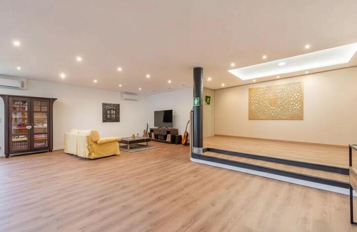 Maison entièrement rénovée - 320m saint-Cyr-sur-Morin — photo 5