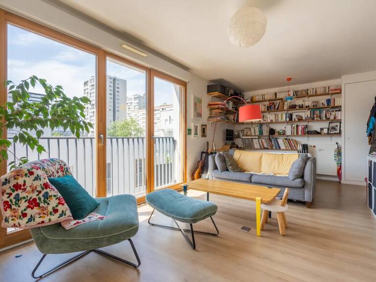 Dernier étage avec terrasse, parking et 3 chambres – T4 familial — photo 1