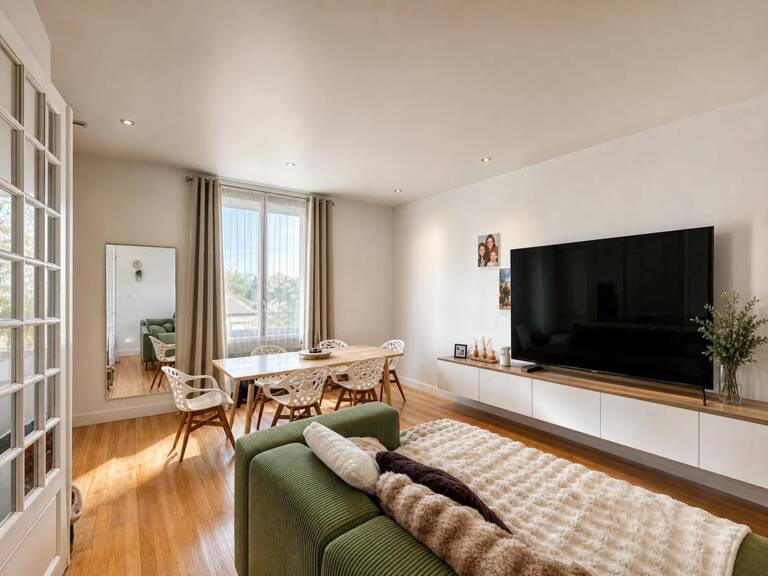 Maison de 8 pièces de 170 m² à Abrest — photo 1