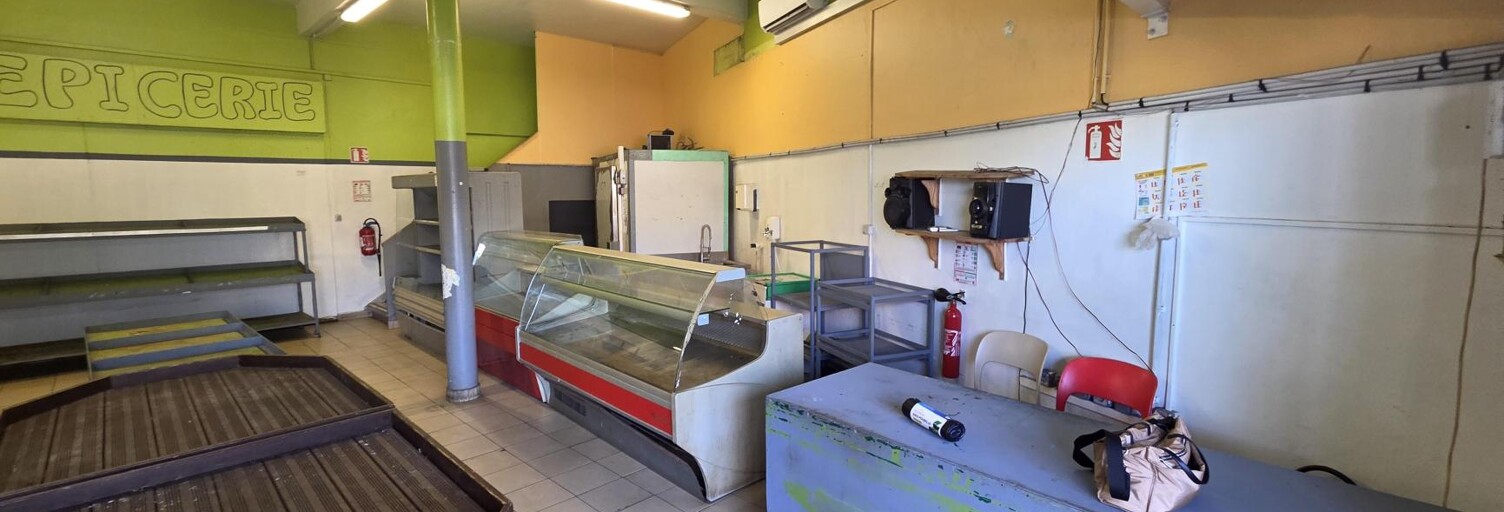Commerce 1 Pièce 80 m² à louer à Petite-Île (97429)