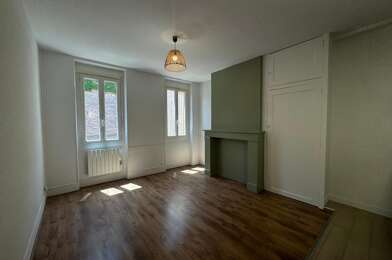 Appartement 2 pièces 750 €