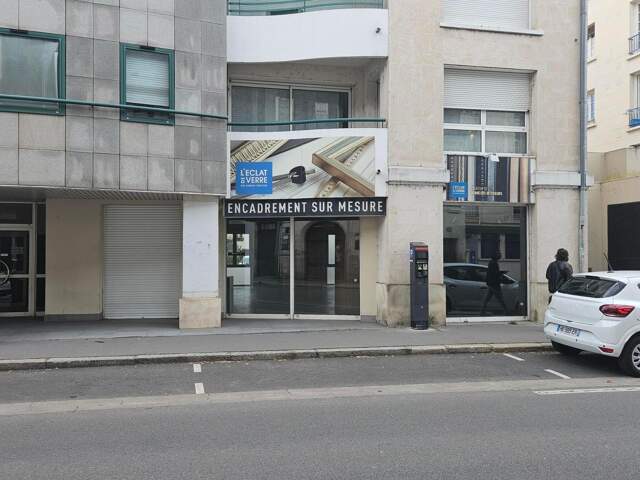 Commerce 154 m² à Tours — photo du bien