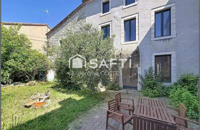 Propriété 7 pièces de 244 m2 — photo du bien