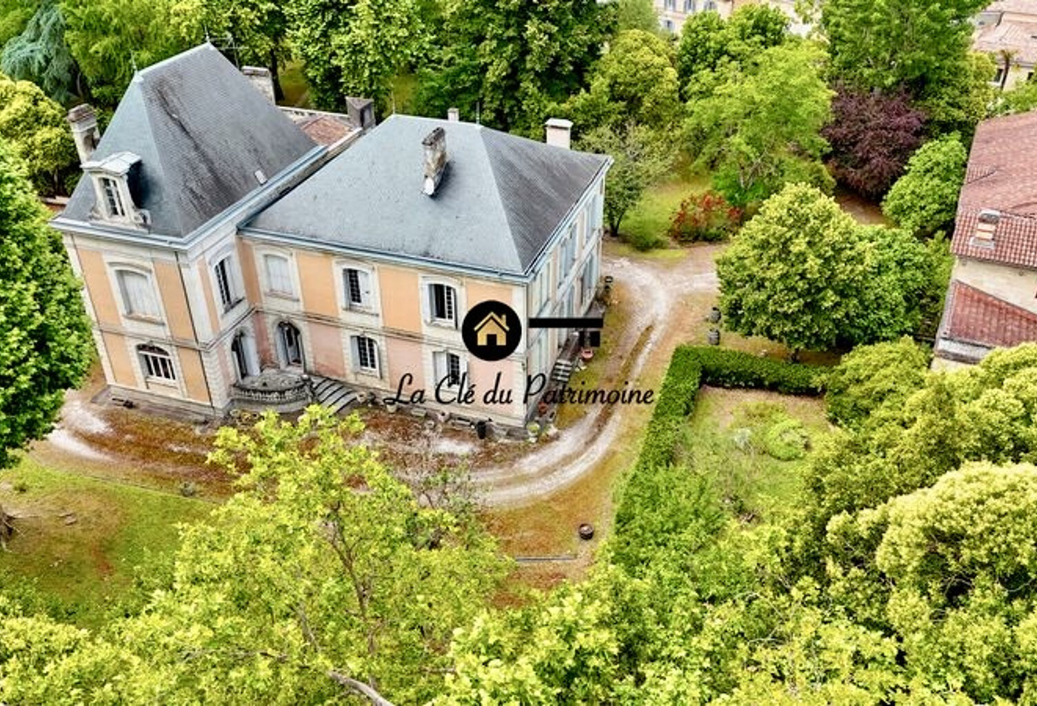 CHATEAU EXCEPTIONNEL - 15 MINUTES DE BORDEAUX — photo 1