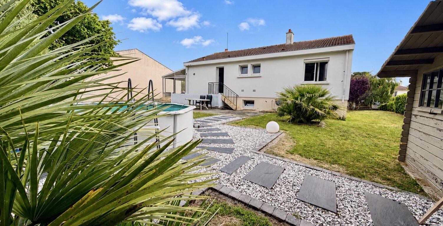 Vente maison 6 pièces 128 m² Bellevigny (85170) — photo 1
