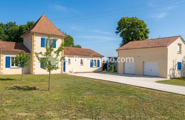 Plain-pied avec piscine - 4 ch 125 m² — photo 2