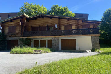 Maison 12 pièces 749000 €