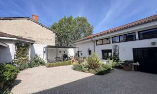 Maison 6 Pièces 220 m² à vendre à La Tour-de-Salvagny (69890)