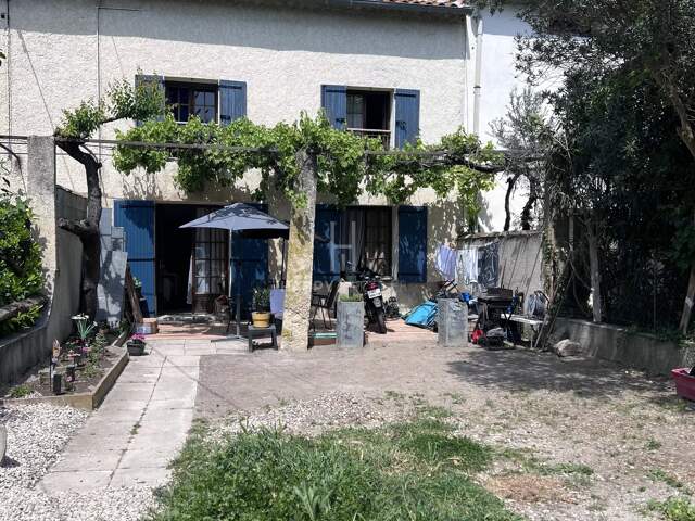 Mas à rénover — photo du bien