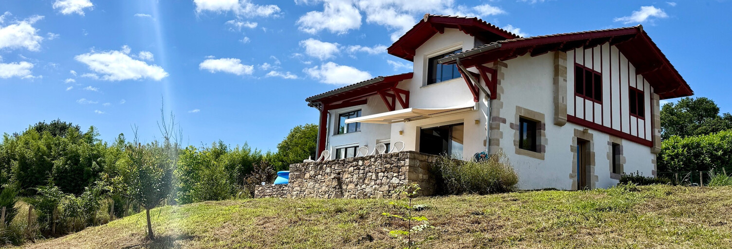 Maison 5 Pièces 170 m² à vendre à Halsou (64480)