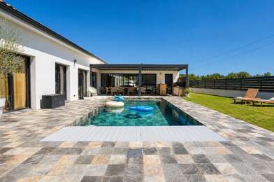 Maison 6 pièces 499000 €