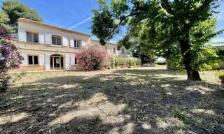 Maison 9 Pièces 335 m² à vendre à Arles (13200)
