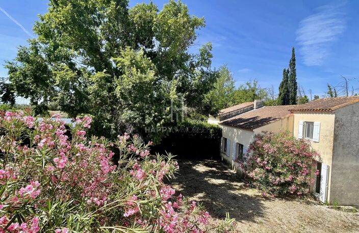 Ensemble immobilier implanté sur 8627m2 — photo 3