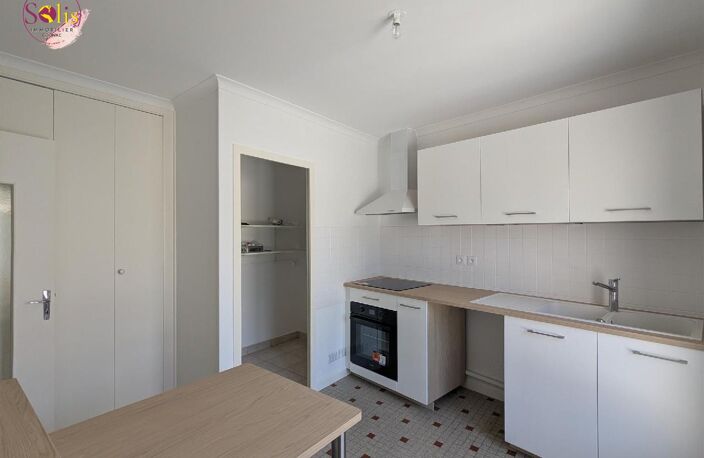 Location maison 3 pièces 77 m² à Cognac (16100) — photo 3