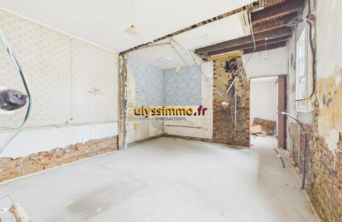 Maison à rénover au coeur de Rosières-en-santerre — photo 3