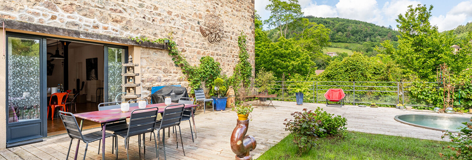 Maison 6 Pièces 320 m² à vendre à Chambost-Allières (69870)