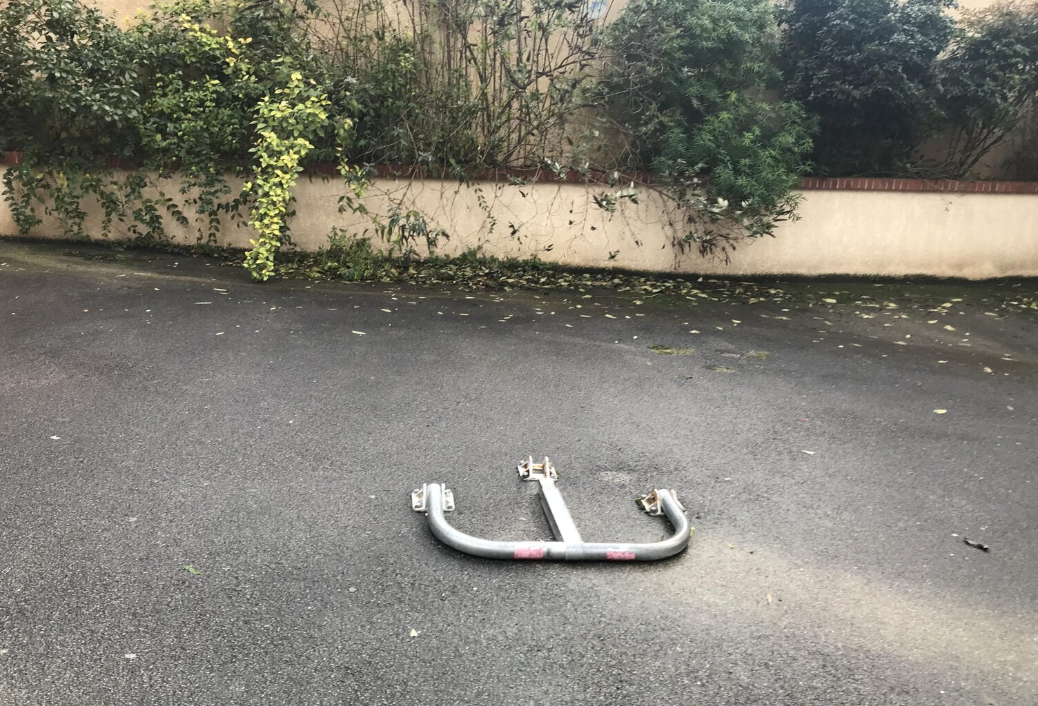 Location garage   à Moreuil (80110) — photo 1