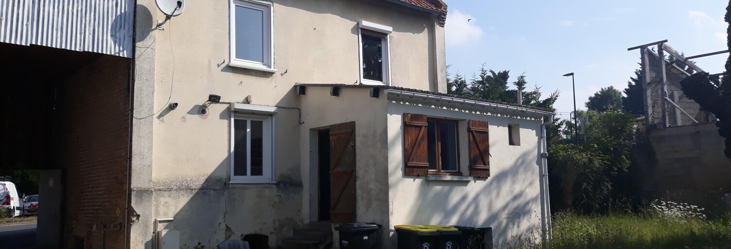 Maison   m² à vendre à Hangest-sur-Somme (80310)