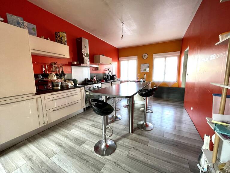 Maison 8 pièces  à vendre 207 m² — photo 1