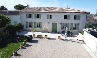 Maison 6 Pièces 210 m² à vendre à Pons (17800)